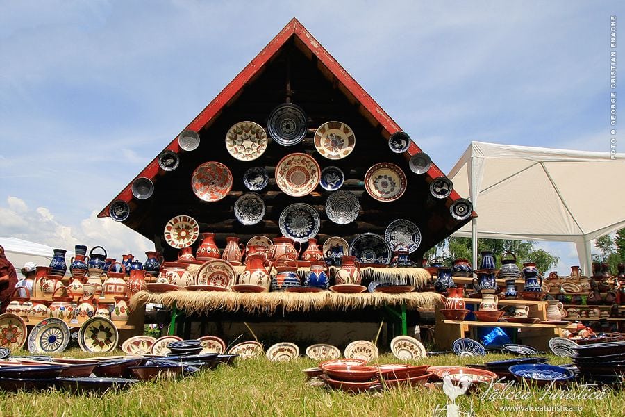 Ceramică tradițională de Horezu